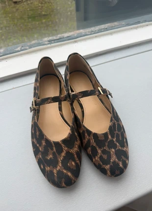 Ballerina’s, marque: Bershka, état: Neuf sans étiquette, taille: 37, 6,00 €, 7,00 € Protection acheteurs incluse