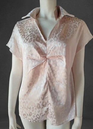 Blusa satinada talla M  Emery Rose, marque: Emery Rose, état: Très bon état, taille: M / 38 / 10, 17,00 €, 18,55 € Protection acheteurs (Pro) incluse