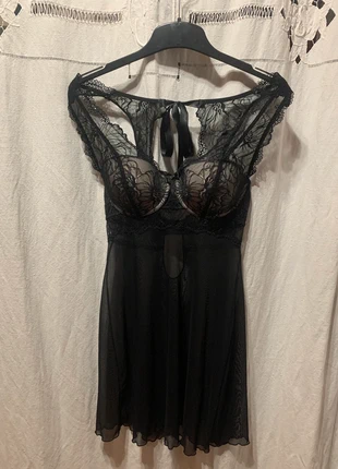 Nuisette noir soutien gorge integré Mosquito t 90C comme neuve, brand: Mosquito, condizioni: Ottime, €5.00, €5.95 include la Protezione acquisti