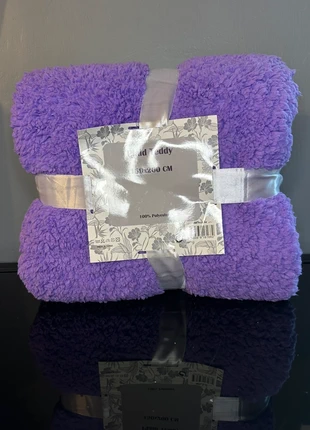 🧸Plaid Teddy Doux Violet Lila - 150×200 cm, marke: plaid Teddy, zustand: Neu, mit Etikett, 15,00 €, 16,45 € inklusive Vinted-Käuferschutz