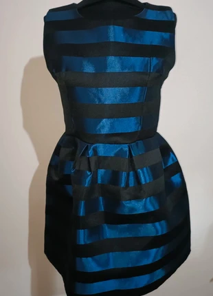 Abito a trapezio senza maniche – Nuovo con cartellino taglia L, merk: Made In Italy, staat: Nieuw met prijskaartje, maat: L / 40 / 12, € 15,00, € 16,45 inclusief Kopersbescherming