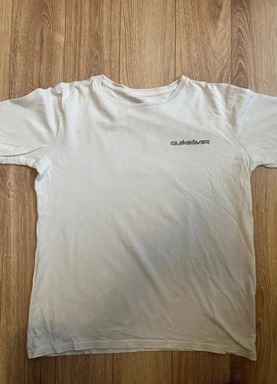 T-shirt blanc imprimé surf Quiksilver 14 ans 100% coton (ref 31), marca: Quiksilver, estado: Novo sem etiquetas, tamanho: 14 anos / 164 cm, €7.00, €8.05 inclui Proteção do Comprador