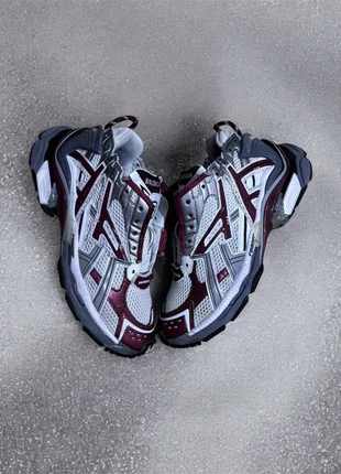 Balenciaga Runner Color Red Burgundy, marca: Balenciaga, estado: Muy bueno, tamaño: 40, 390,00 €, 410,20 € Protección al comprador incluida