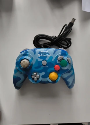 Manette GameCube hori blue camo Nintendo, brand: GAMECUBE, condition: Very good, €34.90, €37.35 includes Buyer Protection
