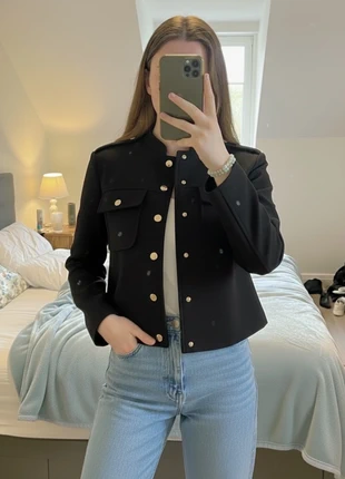 🧥 Veste noire à boutons dorés, marque: Atelier Eliora, état: Très bon état, taille: S / 36 / 8, 62,90 €, 66,75 € Protection acheteurs (Pro) incluse