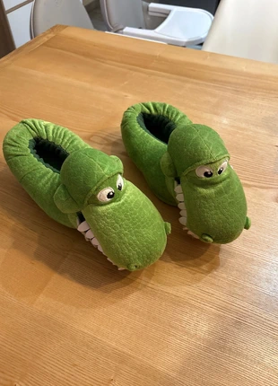 Chaussons Toy Story, marke: Disney, zustand: Sehr gut, größe: 27, 3,00 €, 3,85 € inklusive Vinted-Käuferschutz