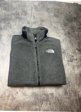 Veste polaire Femme The North Face taille M, merk: The North Face, staat: Heel goed, maat: M / 38 / 10, € 29,00, € 31,15 inclusief Kopersbescherming