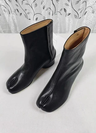 Bottines tabi noires type maison margiela, brand: Tabi, condition: Very good, size: 39, €120.00, €126.70 includes Buyer Protection