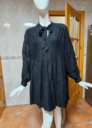 Vestido oversize negro Zara, talla M, marque: Zara, état: Très bon état, taille: M / 38 / 10, 10,00 €, 11,20 € Protection acheteurs incluse