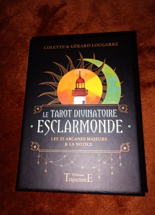 Coffret Tarot divinatoire Esclarmonde, marke: Tarot, zustand: Neu, 14,00 €, 15,40 € inklusive Vinted-Käuferschutz