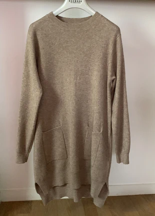 Robe pull beige Taille unique neuve, marque: Damod, état: Neuf sans étiquette, taille: S / 36 / 8, 15,00 €, 16,45 € Protection acheteurs incluse