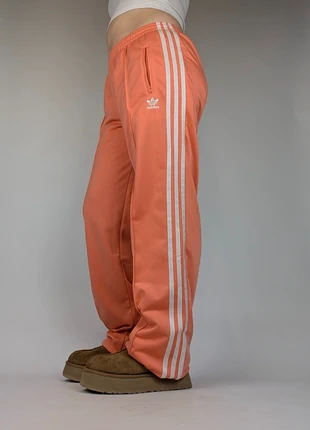 Adidas retro 00’s baggy Firebird old school embroidered logo three stripes wide leg refJB77, brand: adidas, condition: Very good, size: S / 36 / 8, €30.00, €32.20 includes Buyer Protection