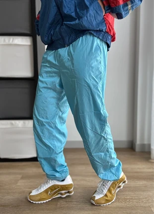 Trackpant vintage sky blue streetwear y2k unisex / pantalón de chandal azul celeste y2k, marca: Vintage Dressing, estado: Muito bom, tamanho: S, €19.99, €21.69 inclui Proteção do Comprador