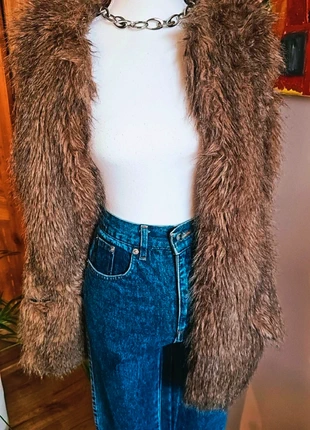 Veste sans manche vintage fausse fourrure, brand: Pepe Jeans, condizioni: Ottime, taglia: S / IT 40 / EU 36, €49.00, €52.15 include la Protezione acquisti Pro