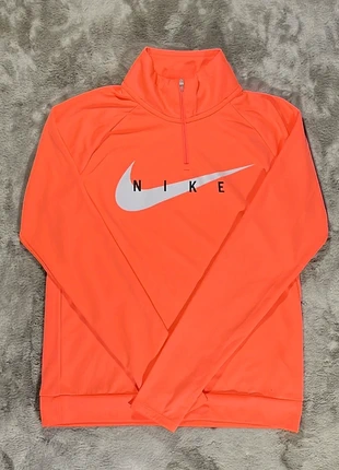 Haut manches longues Nike running 1/2 zip Orange Femme | Taille XS, marke: Nike, zustand: Sehr gut, größe: XS / 34 / 6, 25,00 €, 26,95 € inklusive Vinted-Käuferschutz