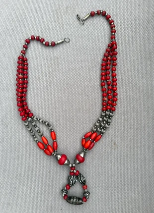 Zara Red and Silver Necklace., brand: Zara, condition: Very good, £7.00, £8.05 includes Buyer Protection