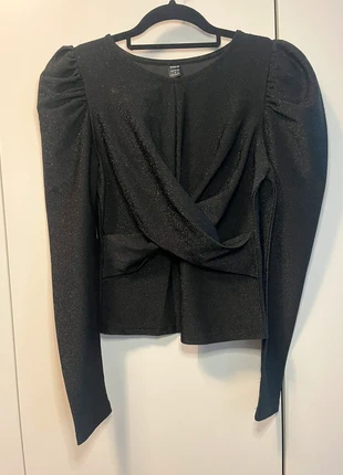 Zwarte glittertop maat S - nieuwstaat - shein, marque: Shein, état: Neuf sans étiquette, taille: S / 36 / 8, 4,00 €, 4,90 € Protection acheteurs incluse