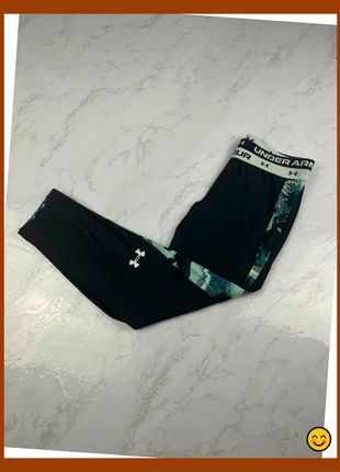 Legging Under Armor noir et vert pour femme Taille S, brand: Under Armour, condizioni: Ottime, taglia: S / IT 40 / EU 36, €9.00, €10.15 include la Protezione acquisti