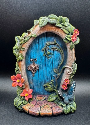 Fae's Enchanted Welcome 16.5cm, brand: Nemesis Now, condition: New, £14.99, £16.44 includes Buyer Protection Pro