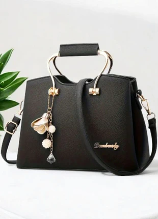 sac à main bandoulière neuf, état: Neuf avec étiquette, 16,00 €, 17,50 € Protection acheteurs (Pro) incluse