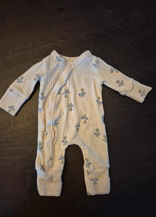 Boxpakje hema maat 44, merk: Hema, staat: Nieuw zonder prijskaartje, maat: Pasgeborene, 44 cm, € 3,00, € 3,85 inclusief Kopersbescherming