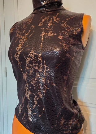 Haut python, brand: Jennyfer, condition: Very good, size: S / 36 / 8, €8.00, €9.10 includes Buyer Protection