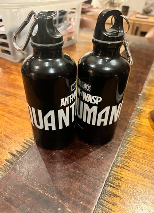 Drink bottles 2x Marvel, marque: Marvel, état: Neuf avec étiquette, 2,50 €, 3,33 € Protection acheteurs incluse