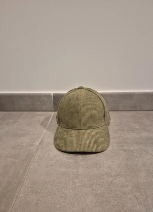 Casquette en velour vert foncé neuve, marque: Velour, état: Neuf sans étiquette, taille: Taille unique, 15,00 €, 16,45 € Protection acheteurs incluse