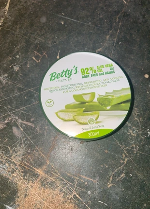 Pot de gel à l’Aloe vera neuf, état: Neuf avec étiquette, 6,00 €, 7,00 € Protection acheteurs incluse
