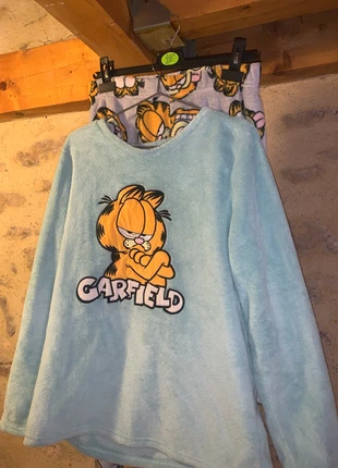 Ensemble de pyjamas Garfield, marque: Garfield, état: Bon état, taille: M, 8,00 €, 9,10 € Protection acheteurs incluse