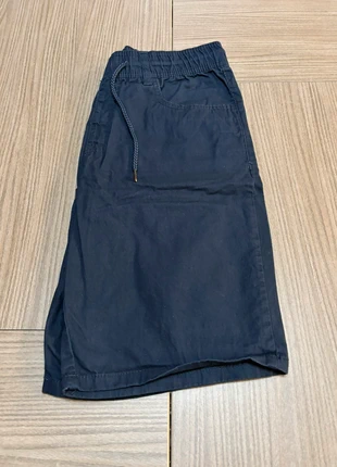 Short Bermuda Livergy | Taille 42 | Bleu Marine jean, marque: Livergy, état: Neuf sans étiquette, taille: W32 | FR 42, 3,00 €, 3,85 € Protection acheteurs incluse