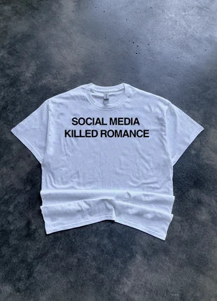 T-shirt vintage graphic tee boxy social, marque: Graphic Tee, état: Très bon état, taille: XL, 9,99 €, 11,19 € Protection acheteurs (Pro) incluse