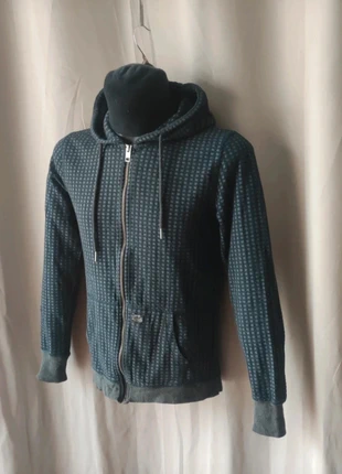 Superbe sweat à capuche DIESEL -l'esprit Rock-, marque: Diesel, état: Très bon état, taille: M, 39,00 €, 41,65 € Protection acheteurs incluse