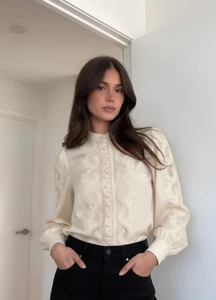 Chemisier crème élégant, dentelle et perles, manches longues raffinées taille S, marque: Vintage Dressing, état: Très bon état, taille: S / 36 / 8, 44,90 €, 47,85 € Protection acheteurs (Pro) incluse