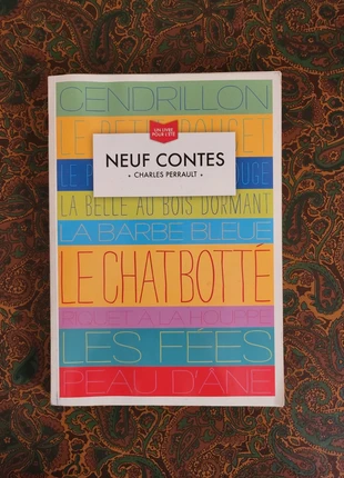 Neuf Contes – Charles Perrault, condition: Very good, €2.00, €2.80 includes Buyer Protection