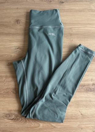 Legging AYBL taille M, marca: AYBL, estado: Muy bueno, tamaño: M / 38 / 10, 18,00 €, 19,60 € Protección al comprador incluida