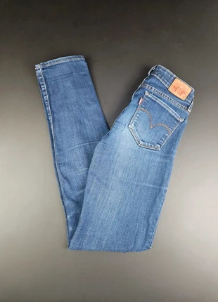 Jean Levi's 712 bleu femme taille haute Slim W26, brand: Levi's, condition: Very good, size: S / 36 / 8, €22.50, €24.33 includes Buyer Protection