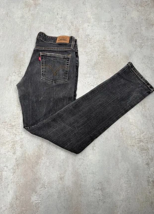 Jean Levi’s 503 Skinny Femme Noir vintage – Taille 38 (W30), marque: Levi's, état: Très bon état, taille: M / 38 / 10, 15,00 €, 16,45 € Protection acheteurs incluse