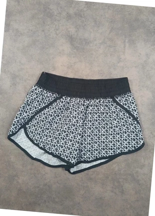 Short de sport femme noir et blanc c9 by champion taille S en polyester sans poches, marque: Champion, état: Très bon état, taille: S / 36 / 8, 9,90 €, 11,10 € Protection acheteurs incluse