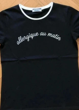 T-shirt Gémo ado 16 ans col rond noir et blanc, marque: Gémo, état: Très bon état, taille: 16 ans / 176 cm, 1,40 €, 2,17 € Protection acheteurs incluse