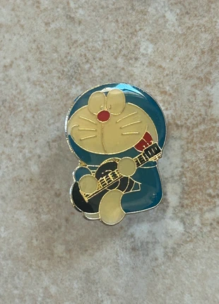 Pin’s Doraemon guitare, brand: Doraemon, condizioni: Buone, €15.00, €16.45 include la Protezione acquisti