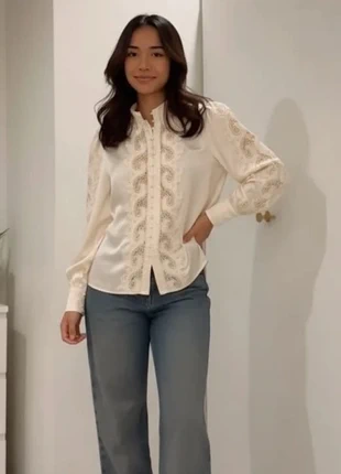 Blouse satinée crème à broderies ajourées, style chic et élégant. taille S, marca: Vintage Chic, estado: Muito bom, tamanho: S / 36 / 8, €44.90, €47.85 inclui Proteção do Comprador