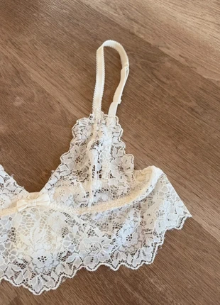 Soutien-gorge brassière blanche dentelle femme XS 34 70, marque: sans marque, état: Très bon état, taille: XS, 3,00 €, 3,85 € Protection acheteurs incluse