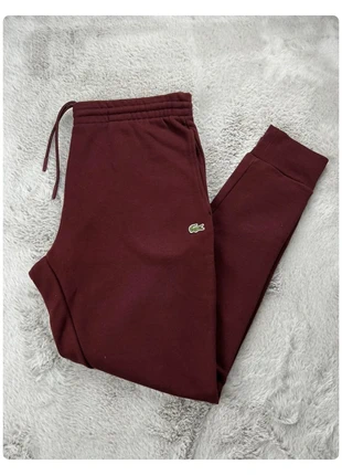 Pantalon de jogging Lacoste Slim fit Bordeaux L, marque: Lacoste, état: Neuf sans étiquette, taille: L, 59,00 €, 62,65 € Protection acheteurs (Pro) incluse