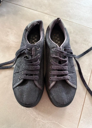 No name an strass, marque: no name, état: Satisfaisant, taille: 37, 2,00 €, 2,80 € Protection acheteurs incluse