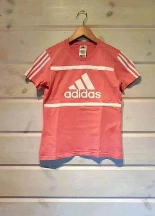 Tee-shirt Adidas S – Basique tendance et sportif, excellent état, brand: adidas, condition: Very good, size: S, €7.00, €8.05 includes Buyer Protection