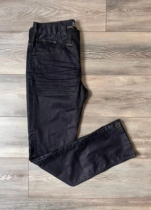 Jean foncé casual & intemporel – Levi’s - W32 L33, marque: Levi's, état: Très bon état, taille: W32 | FR 42, 25,00 €, 26,95 € Protection acheteurs incluse