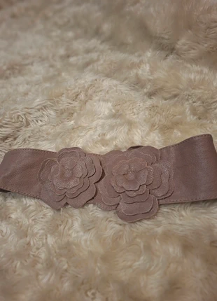 Cintura vintage in pelle con applicazioni, marque: Vera Pelle, état: Très bon état, taille: Ajustable, 6,00 €, 7,00 € Protection acheteurs incluse