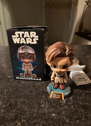 Star Wars Bobble Head -Won Kenobi, merk: POPMART, staat: Nieuw zonder prijskaartje, maat: Universeel, € 15,00, € 16,45 inclusief Kopersbescherming