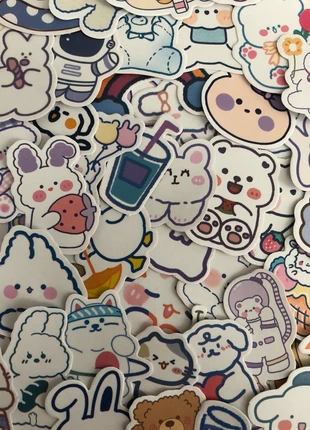 Stickers, merk: Stickers, staat: Nieuw zonder prijskaartje, € 2,00, € 2,80 inclusief Kopersbescherming